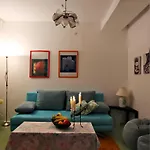 Sandy Apartment *